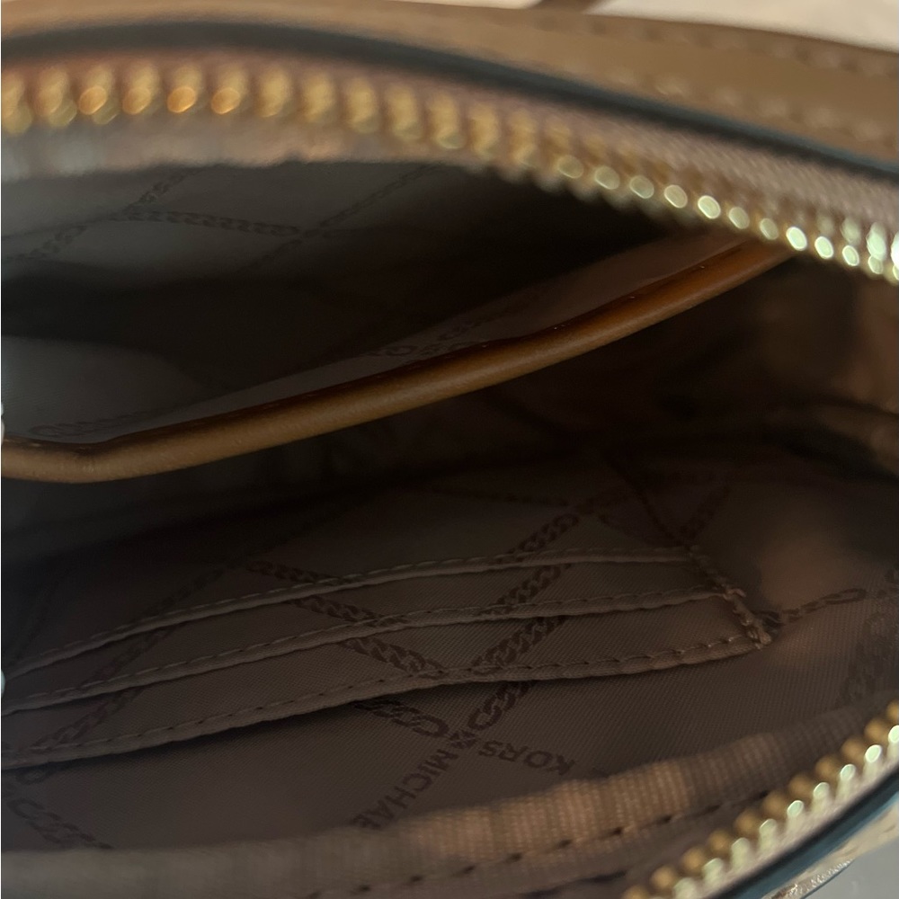 Michael Kors Camera belt bag crossbody - Picture 11 of 14